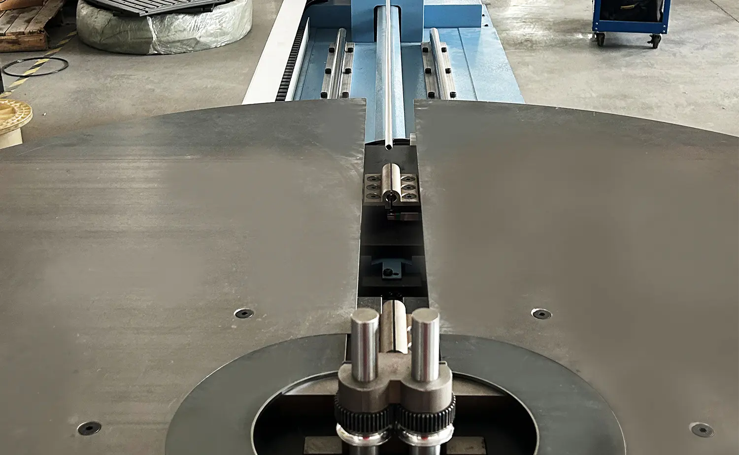 SB-20CNC sorozatú, teljesen automatikus szerpentinhajlító